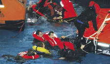 zum Schiffssicherheitstraining